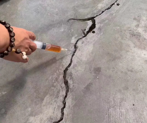 田林混凝土裂缝修补技术详解​